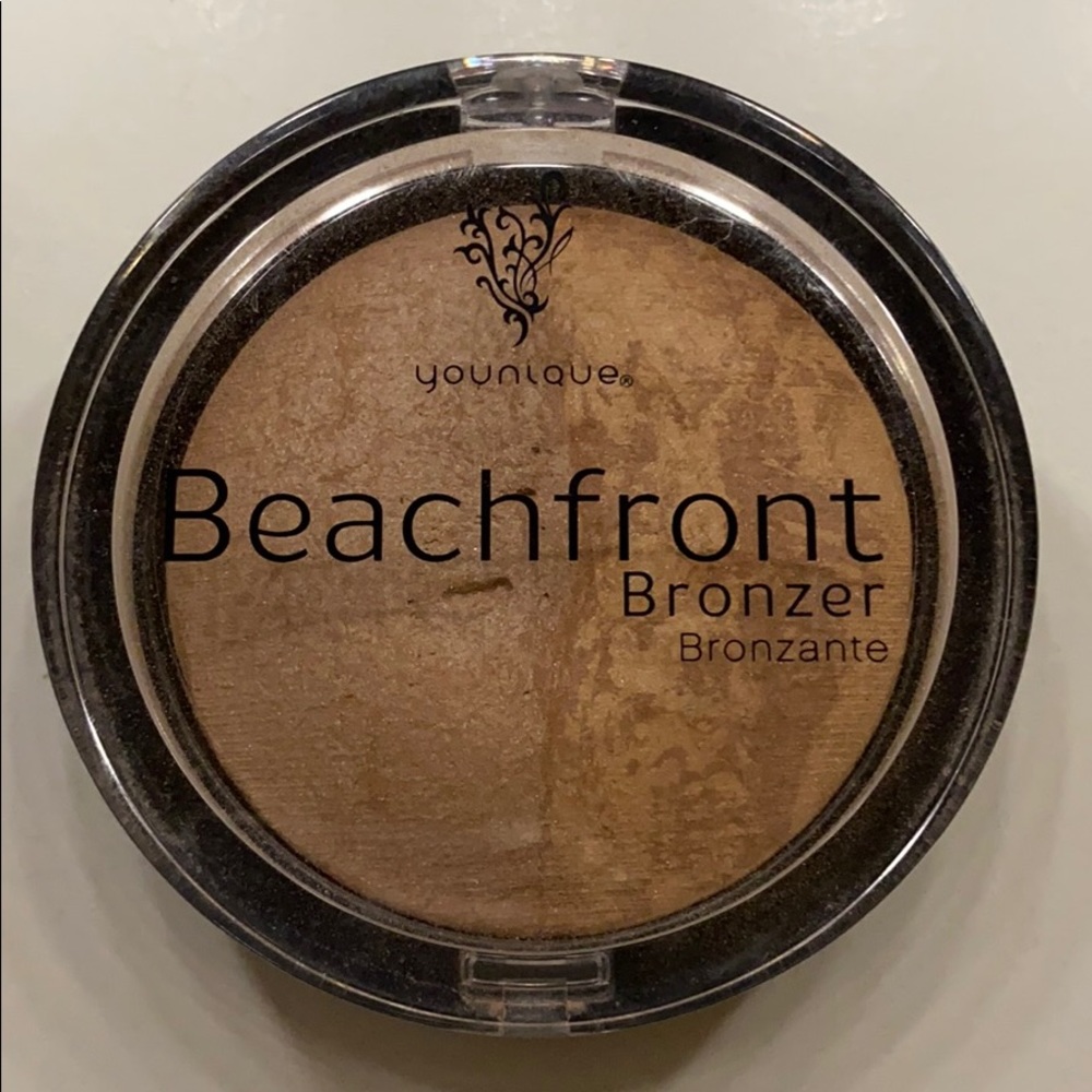 Younique Beachfront Bronzer